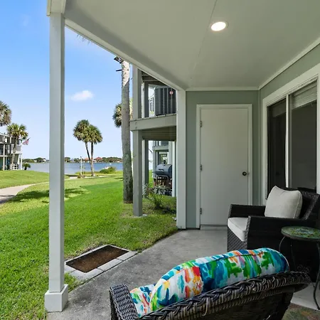 Sand Dollar Unit E101